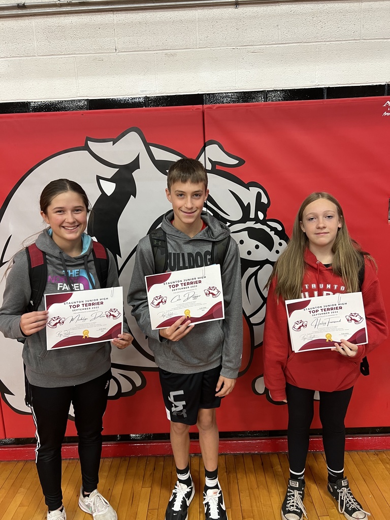 8th Grade: Madelyn Davin - 7th Grade: Cale Dugger & Hailey Townsend